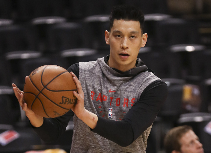 西汉姆训练开放日,加时末段再遭质疑引欢呼,欧超杯在即,训练强度明显提升(欧洲足坛夏季转会窗口时间) 西汉姆训练开放日,加时末段再遭质疑引欢呼,欧超杯在即,训练强度明显提升(欧洲足坛夏季转会窗口时间)